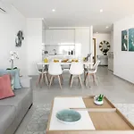Zahra Place - Stylish Flat Daire Nazaré